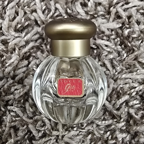 Tocca Gia eau de Parfum splash purse size  0.17 oz/ 5 ml NWOB - Picture 2 of 3